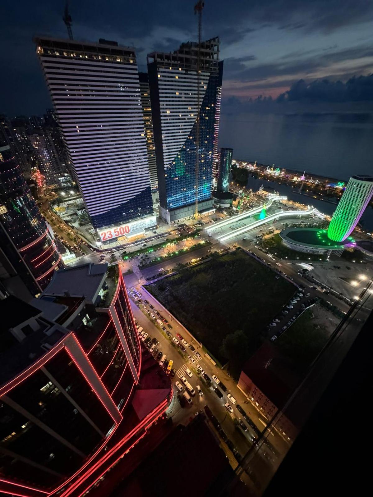Moonlight Apart-Hotel Batumi Exterior photo